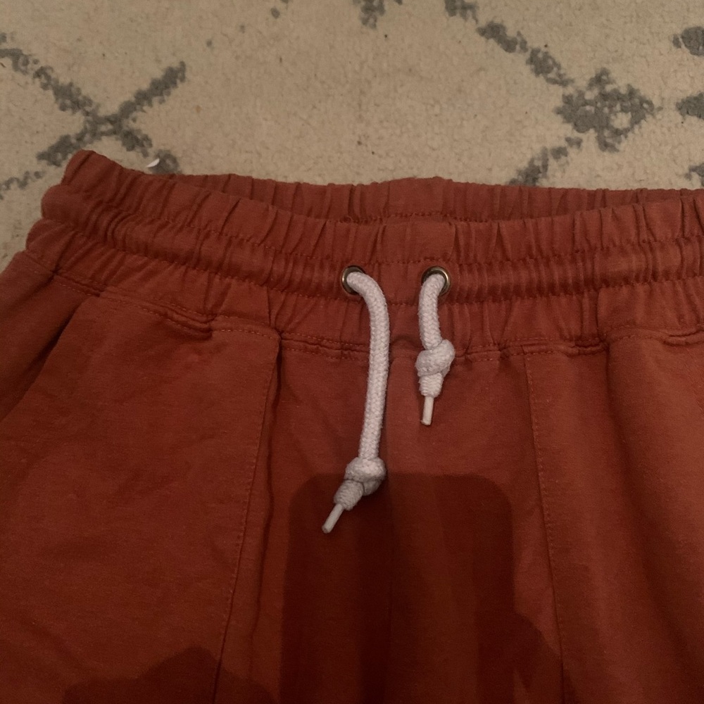 Women's Rust Drawstring Joggers - Picture 7 of 8